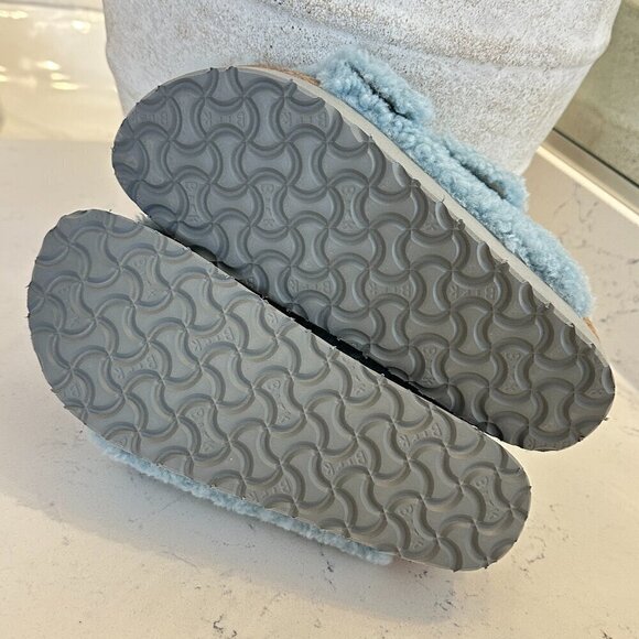 BIRKENSTOCK Arizona Big Buckle Genuine Shearling Slide Sandal in Faded Aqua - Picture 8 of 8